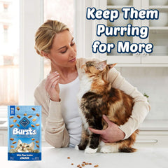Blue Buffalo Bursts with Paw-Licken Chicken Cat Treats, 340g tub